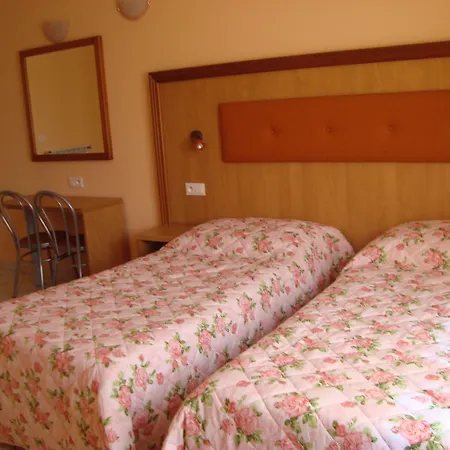 Hotel Lutetia Lurdy