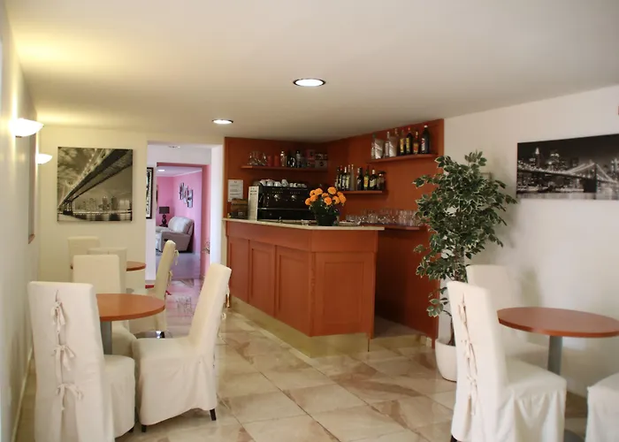 Lutetia - Climatise Otel 3*