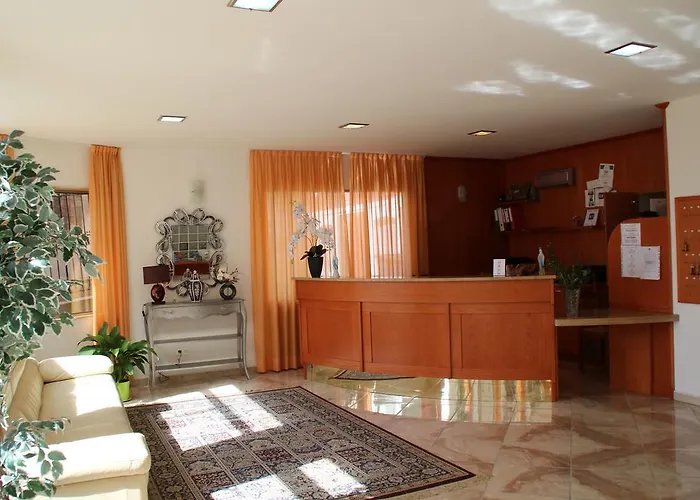 Lutetia - Climatise Hotel Lourdes