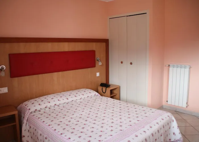 Otel Lutetia - Climatise 3*