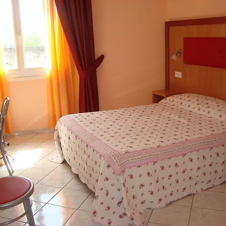 Lutetia Hotel Lourdes